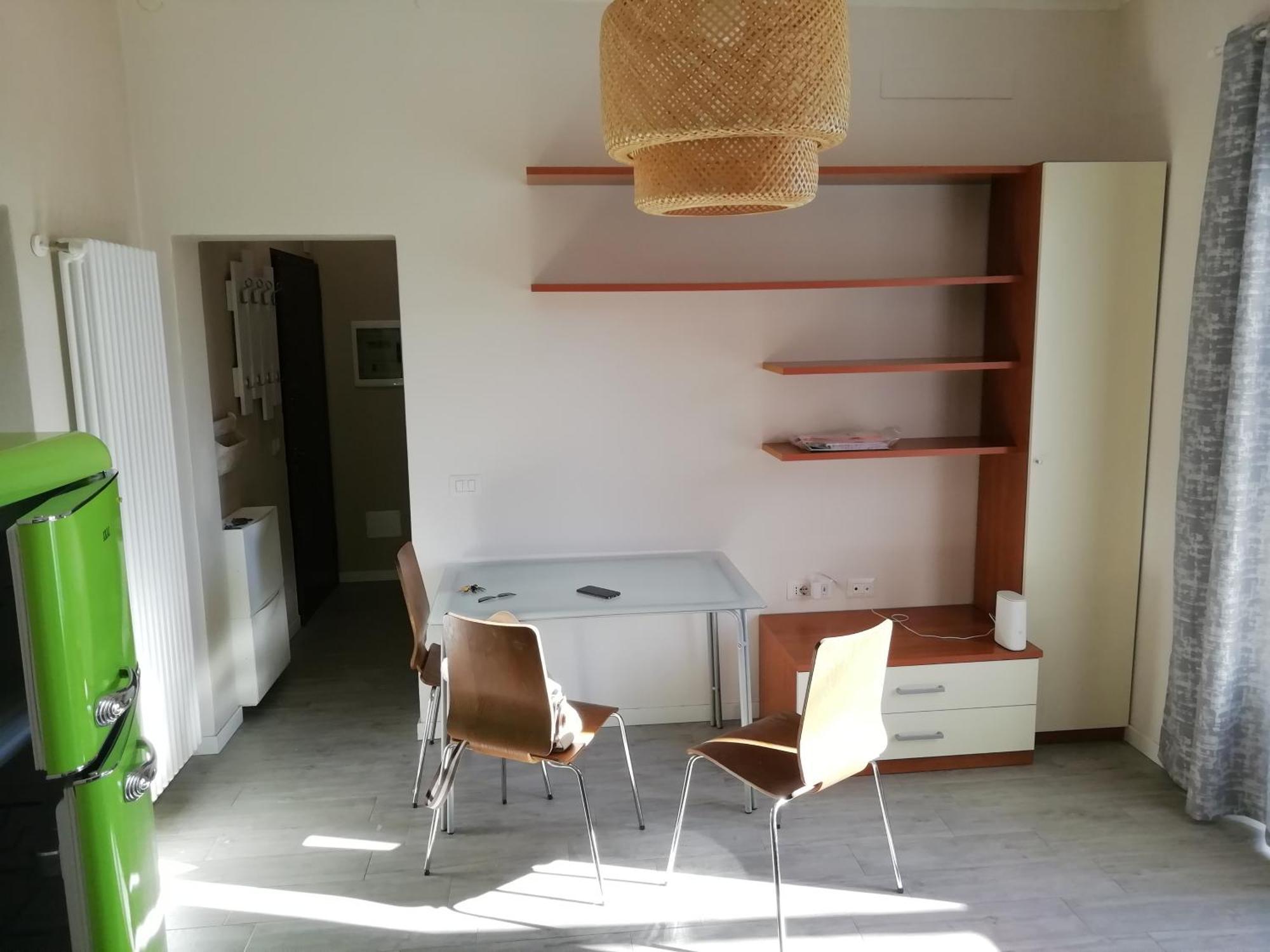 Apartamento Delizioso Trilocale Lodi Citta Exterior foto